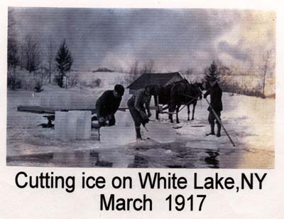 cutting ice white lake march 1917 002