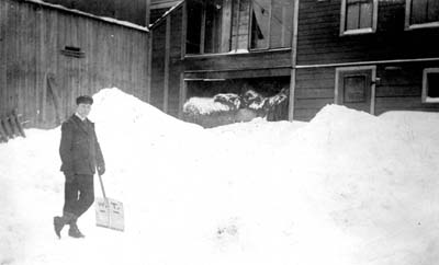 018 myers collection forestport ny gentleman with shovel after heavy snow